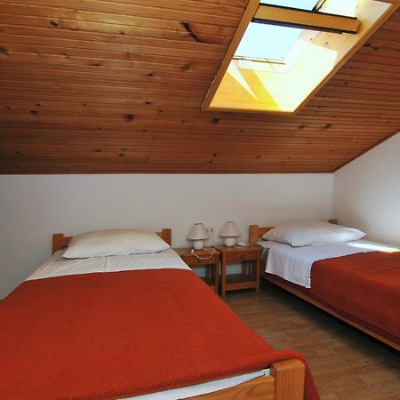 Apartments Milenka Punat Εξωτερικό φωτογραφία