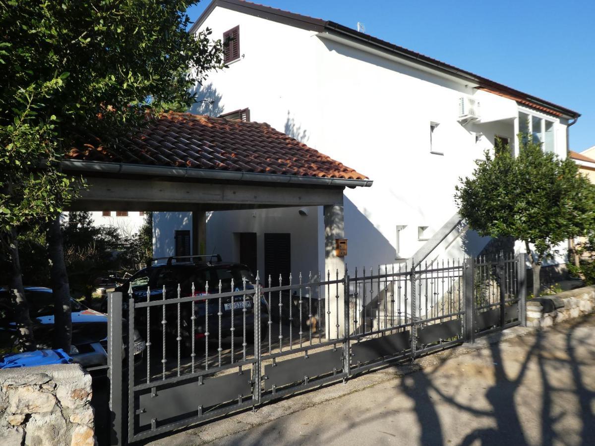 Apartments Milenka Punat Εξωτερικό φωτογραφία