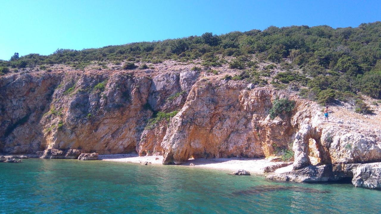 Apartments Milenka Punat Εξωτερικό φωτογραφία